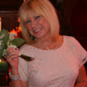 Meet your Posher, Edie